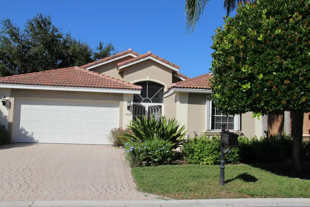 Residence photo 2