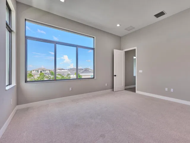 Avenir Residence photo 70