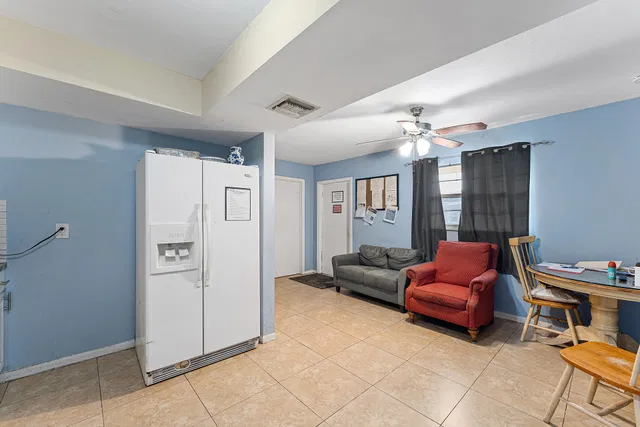 Residence photo 14