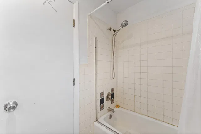 Residence photo 20