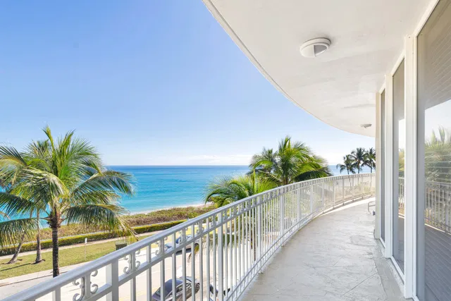 One Royal Palm Way Palm Beach Unit 4-A photo 9