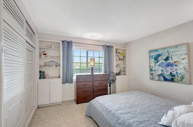 Unit 108 photo 27