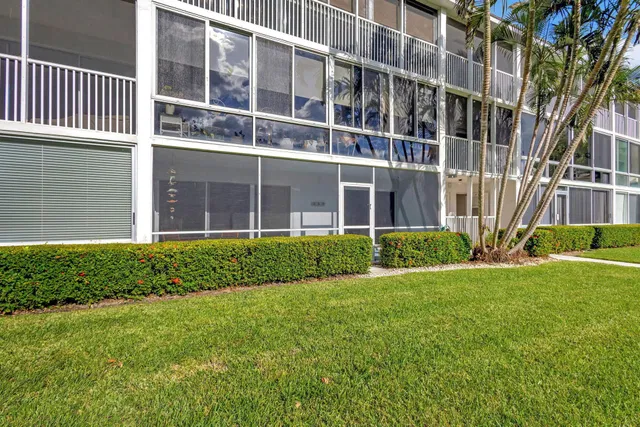 Unit 108 photo 35