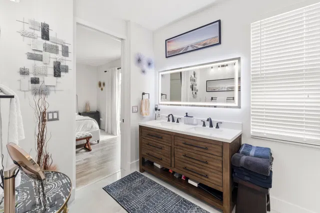 Residence photo 14