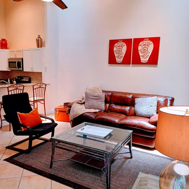 Residence photo 2