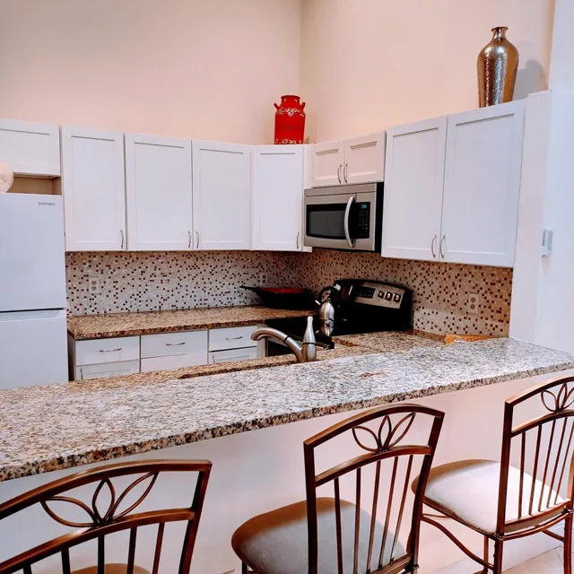 Residence photo 5