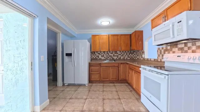 Residence photo 6