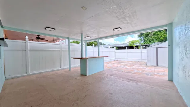 Residence photo 14