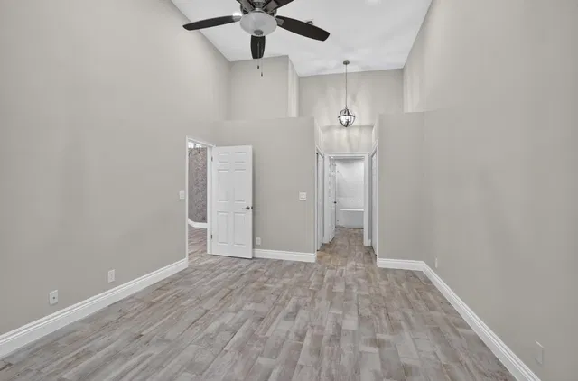 Unit 106 photo 19