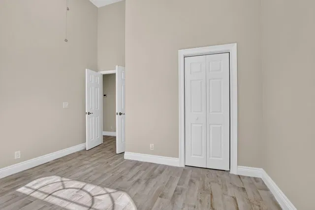 Unit 106 photo 26