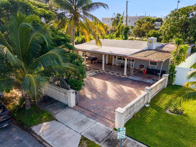 West Palm Beach Residence photo 28