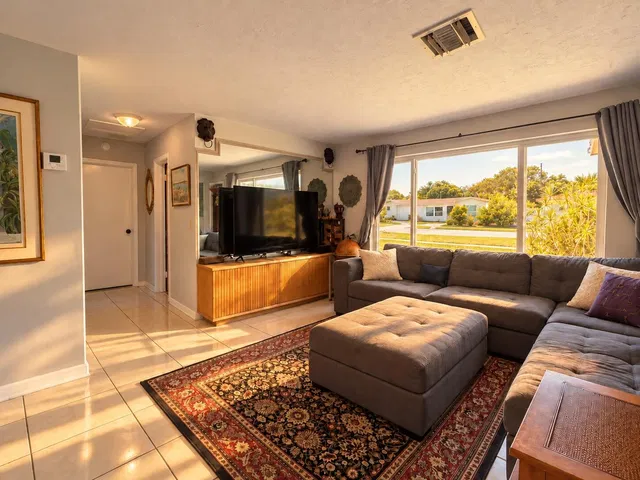 Residence photo 14