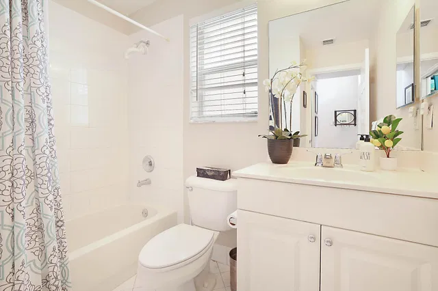  Residence photo 34
