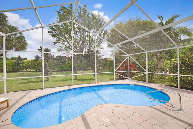  Residence photo 37