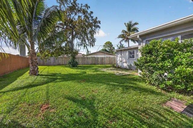 Residence photo 6