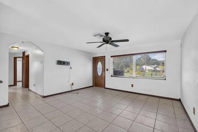 Residence photo 23