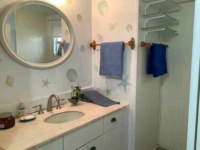 Residence photo 16
