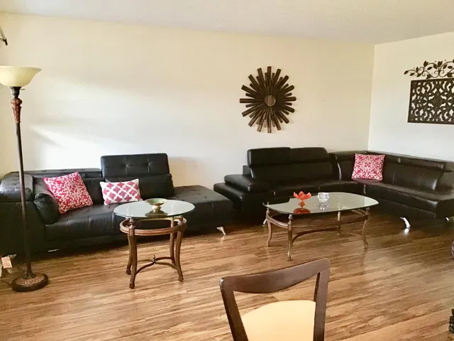 Residence photo 10