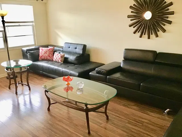 Residence photo 12