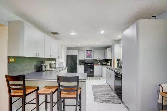 Residence photo 9