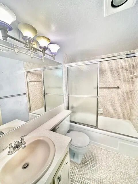 Residence photo 7