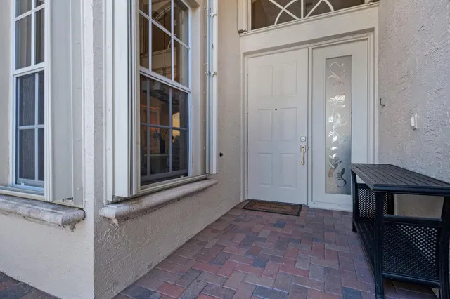 Residence photo 6