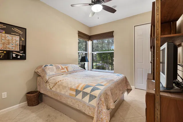 Residence photo 21