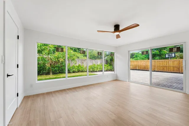 West Palm Beach Residence photo 3