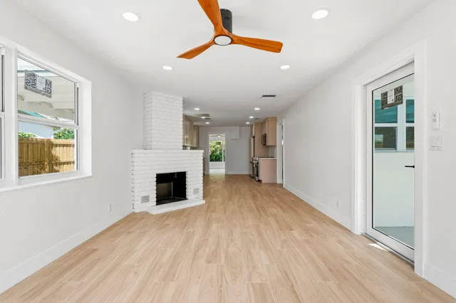 West Palm Beach Residence photo 4