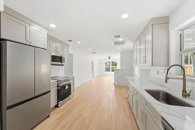 West Palm Beach Residence photo 7
