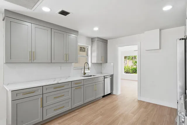 West Palm Beach Residence photo 11