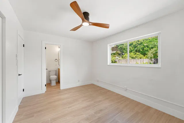 West Palm Beach Residence photo 17
