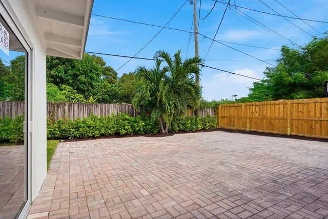 West Palm Beach Residence photo 24