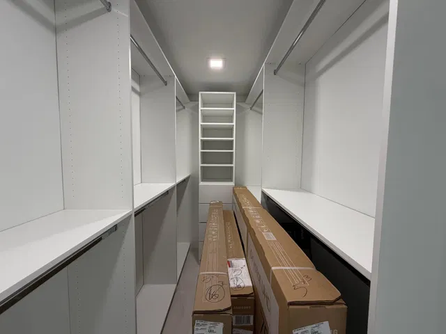 Unit 1805 photo 22