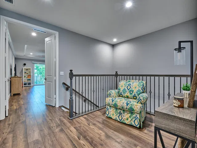 Residence photo 33