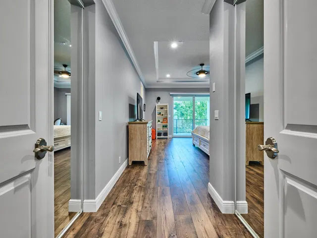 Residence photo 34