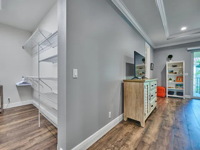 Residence photo 36
