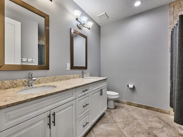 Residence photo 55