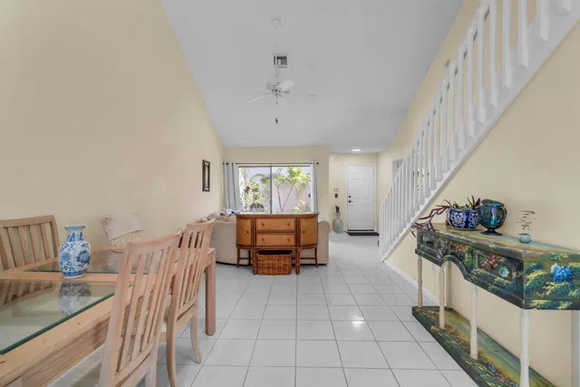 Residence photo 14