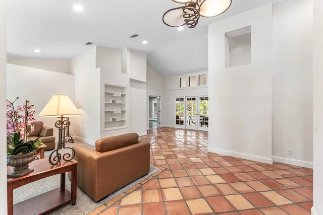 Paddock Park 1 Residence photo 6
