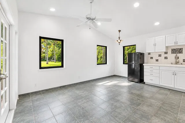 Paddock Park 1 Residence photo 35