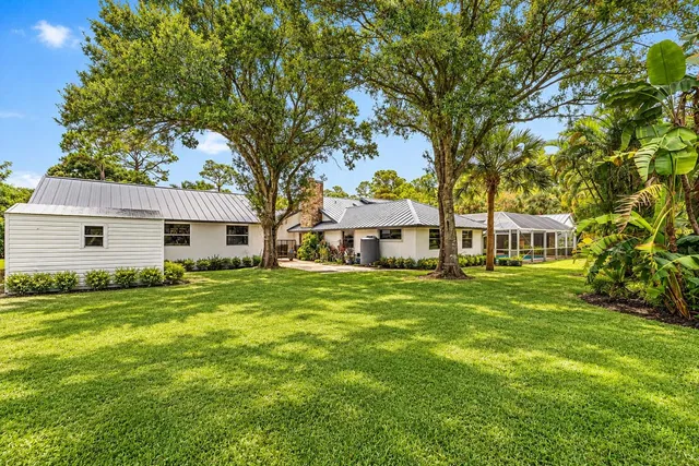 Paddock Park 1 Residence photo 46