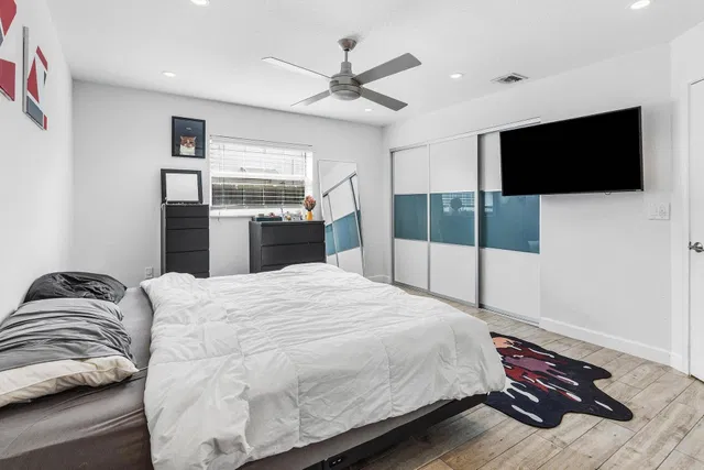  Residence photo 15