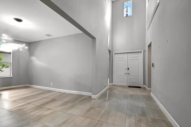Residence photo 3