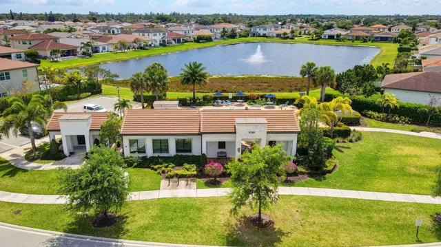 Residence photo 28