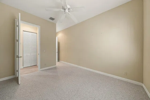 Residence photo 19