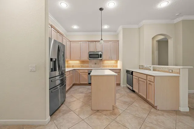 Residence photo 26