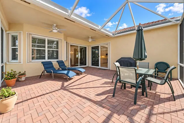 Residence photo 29