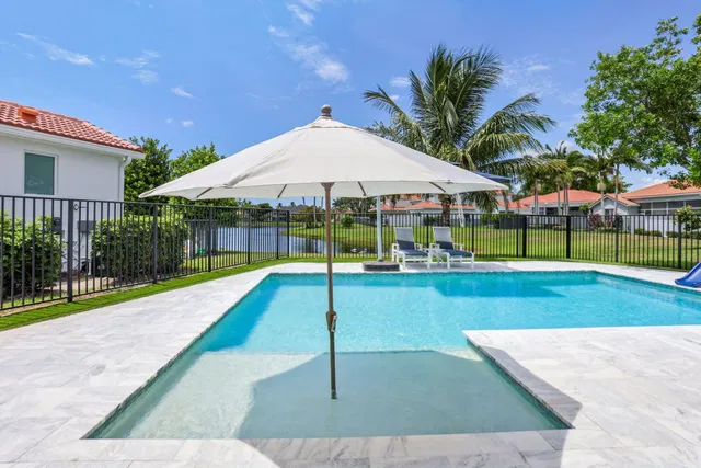  Residence photo 32