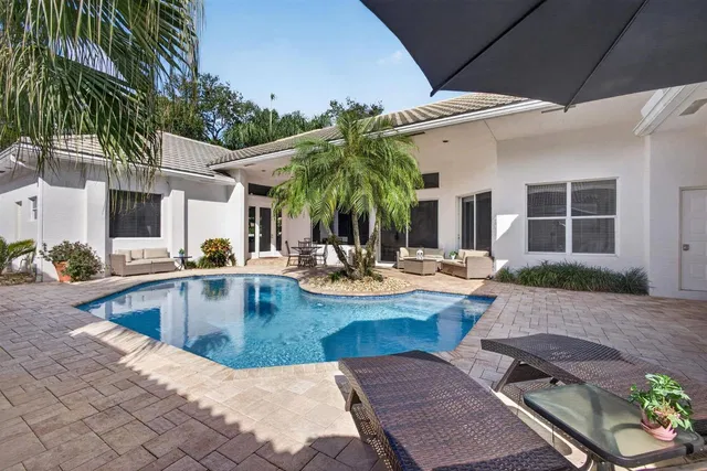 Willoughby Golf Club Residence photo 8